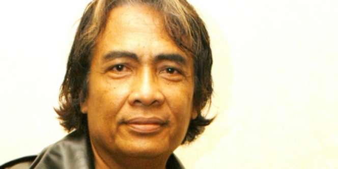 Siluman Ular dan Obrolan Terakhir Torro Margens dengan Putra