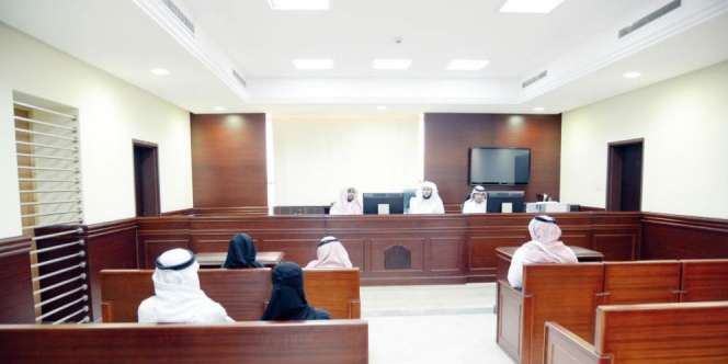 Saudi Buat Sistem Pemberitahuan Cerai Via SMS