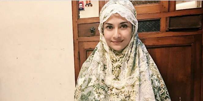 Vanessa Angel: Alhamdulillah, Do'akan Cepat Berhijab