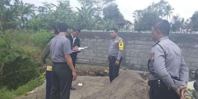 Kalah Pilihan, Calon Kades Tembok Jalan Antardesa