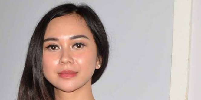 Alhamdulilah, Aura Kasih Hamil Anak Pertama
