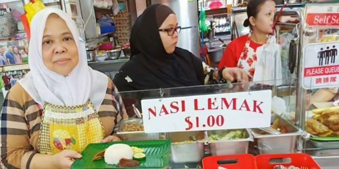 Uang Bukan Segalanya, Harga Nasi Wanita Ini Tak Berubah Selama 32 Tahun