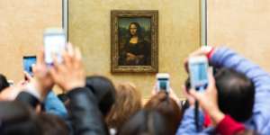 Efek Mistis Mata Monalisa Terus Menguntit Ternyata Cuma Mitos