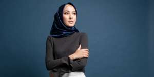 5 Tips Tampil Sempurna untuk Acara Malam Hari