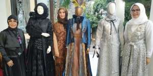 Busana Muslim Borneo Siap Jajal Runway Hong Kong Fashion Week