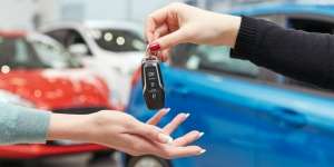 Siapa Untung DP 0 Persen Mobil, Leasing atau Produsen Otomotif?