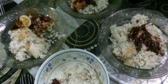 Hidangan Nasi Lemak Terakhir Sang Ibu Sebelum Berpulang