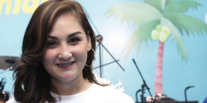 Mona Ratuliu Kesal Bila Suami Lakukan Ini