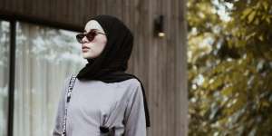 Inspirasi Busana Tunic untuk Hijabers
