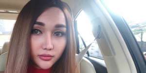 Ikut 10 Years Challenge, Lucinta Luna Tulis Para Pria yang Pernah Mengencaninya