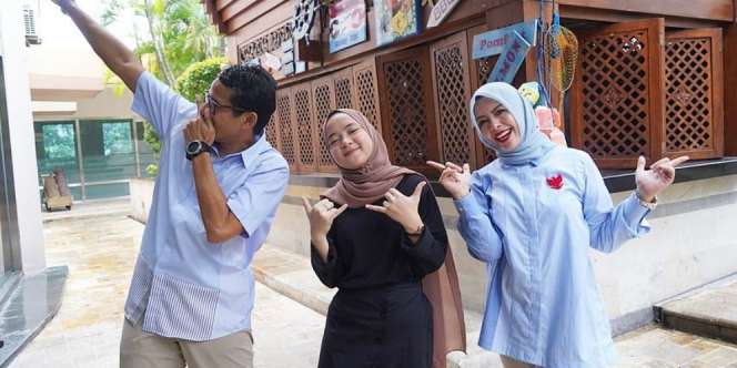 Gaya Kekinian Sandiana Uno Bareng Nissa Sabyan