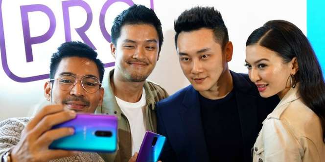 OPPO R17 Andalkan Kamera Night Mode, Harganya?