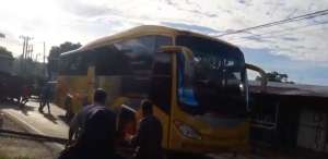 Suasana Menegangkan Bus Rem Blong Nyaris Terjun ke Sungai