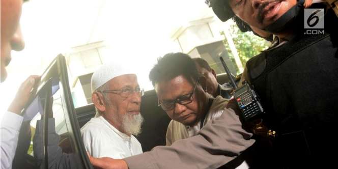 Menkopolhukam: Jokowi Hati-Hati Ambil Sikap Terkait Baasyir