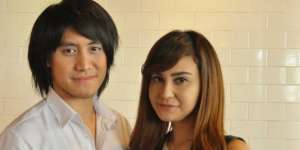 Romantis! Kevin Aprilio Lamar Kekasih Saat Berlibur ke Korea