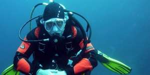 `Aquaman` Menyelam di Kolam Terdalam Dunia dengan Satu Nafas