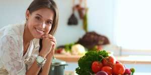 Tips Perawatan Wajah untuk Kamu yang Doyan Masak