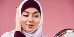 6 Ide Make Up yang Akan Mengubah Tren 2019