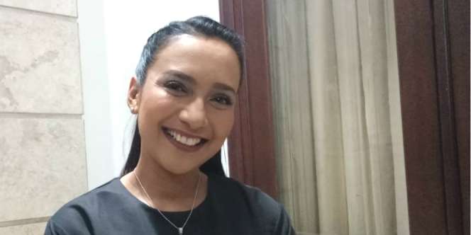 Cara Shahnaz Haque Rawat Kulit Wajah
