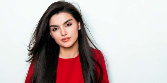 6 Cara Bikin Rambut Lurus Lebih Tahan Lama