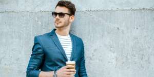 15 Trik Tampil Stylish dengan Budget Minimalis Buat Pria