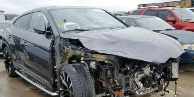 Mobil Ringsek Ini Masih Laku Rp1,64 Miliar, Tahu Merek Apa?