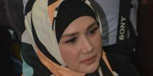 Reaksi Mulan Jameela Usai Ahmad Dhani Divonis Penjara 1,5 Tahun