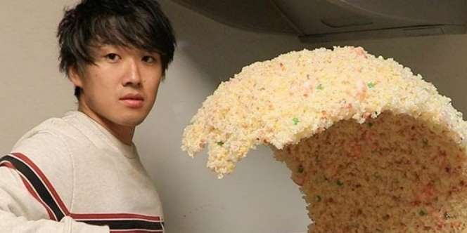 Cerita Kocak di Balik Foto Viral Nasi Goreng 'Tumpah'