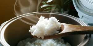 6 Kesalahan Umum yang Biasa Dilakukan Saat Memasak Nasi
