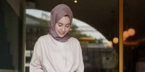 Padu Padan Hijab dengan Block Heels