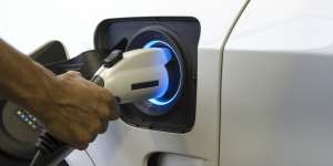 Peneliti Jepang Teliti Dampak Mobil Listrik Buat Indonesia, Hasilnya?