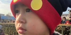 Cuma Rafathar yang Gosok Gigi Harus Naik Lift
