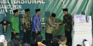 Jokowi: Saya Selalu Adem Kalau Bersama Kiai dan Jemah NU
