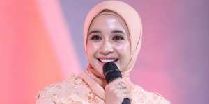 Dinilai Monoton, Laudya Cynthia Pilih Bahagia Ber-Makeup Natural