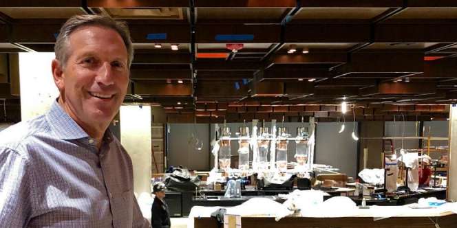 Mantan Bos Starbucks Geram Dikritik karena Tajir Melintir