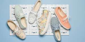Percantik Penampilan dengan Sepatu Serba Pastel