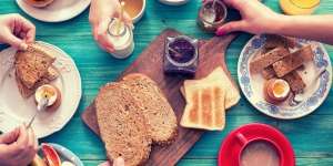 Mencegah Lemak Perut dengan Sarapan, Begini Caranya