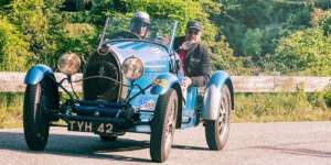 Sudah Tak Punya Duit, Kakek Renta Ini Tetap Ogah Jual Bugatti