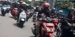Demonstran Pemotor Masuk Jalan Tol Jakarta Jadi Sorotan