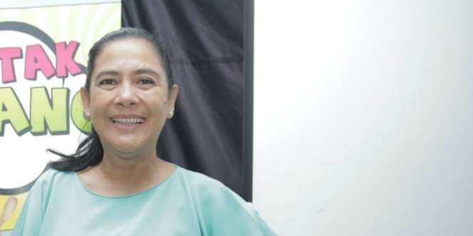 Lydia Kandou 'Hamil'