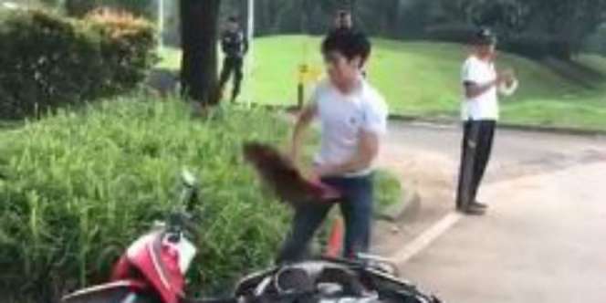 Motor yang Dirusak Diduga Milik Kekasih, Adi Diamankan Polisi