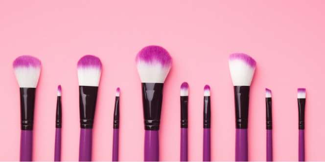 Cara Tepat Bersihkan Kuas Makeup