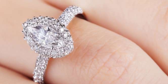 Jual Cincin Rp181 Ribu Ditawar Rp8 Miliar, Ternyata Berlian 25 Karat
