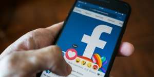 Facebook Hapus Akun Terkait Saracen, Termasuk Abu Janda