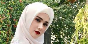 Mengintip Koleksi Tas Mulan Jameela, Harganya Bikin Pegal