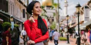 7 Tip Tampil Stylish di Musim Hujan