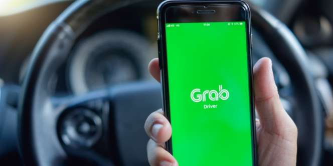 Usir Kebosanan Saat Macet, Nonton HOOQ di Aplikasi Grab Aja!