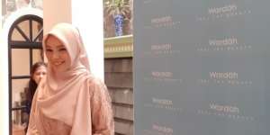 Kisah Dewi Sandra Berburu `Harta Karun` di Blok M
