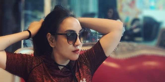 Begini Pose Salmafina Sunan Usai Lepas Hijab
