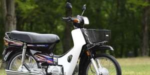 Baru Tempuh 700 Km, Motor Bebek Dijual Seharga Mobil
